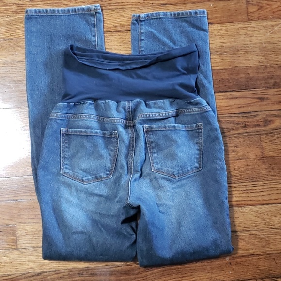 Maternity Jeans - Picture 3 of 7